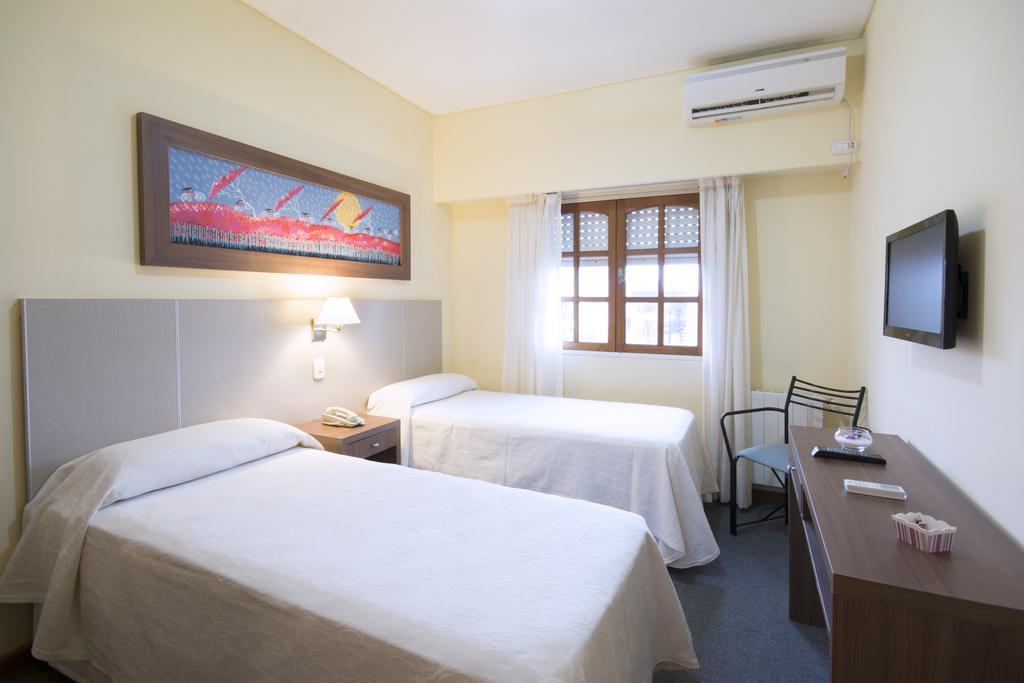 Los Tilos Hotel Y Spa By Cph Villa Carlos Paz Zewnętrze zdjęcie